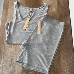 NWOT SKIMS Heather Gray Soft Lounge Set Sz M